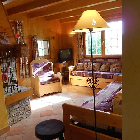 La Ferme Des Favrays Apartment