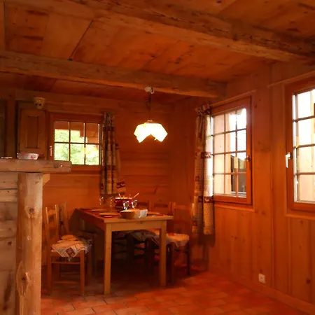 La Ferme Des Favrays Apartment
